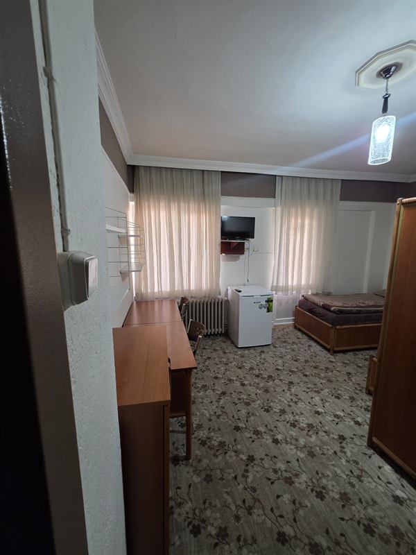 Burdur öğrenci apart çalışma masalı oda